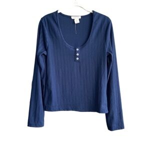 Happily Grey Long Sleeve Tee Scoop Neck Button Detailing Ribbed Knit Blue Size L
